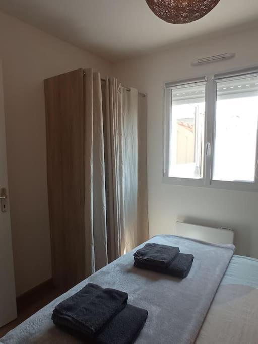 A 50 M De La Plage, Appartement De 35 M2 : Les Pieds Sales Bréhal Exterior foto